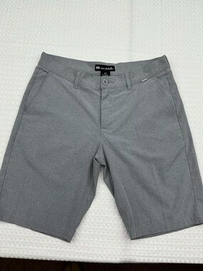 Travis Mathew Light Gray Flat-Front Men's Shorts
